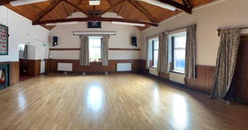 hall_wide